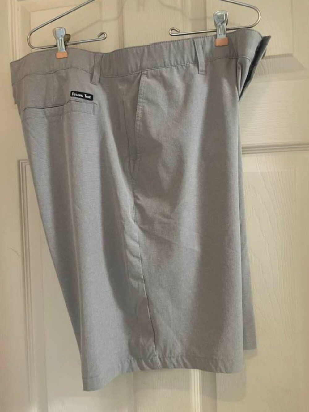 Mens Rising Tide Boat to Bar Oyster Greige Lightweight Hybrid Performance Shorts